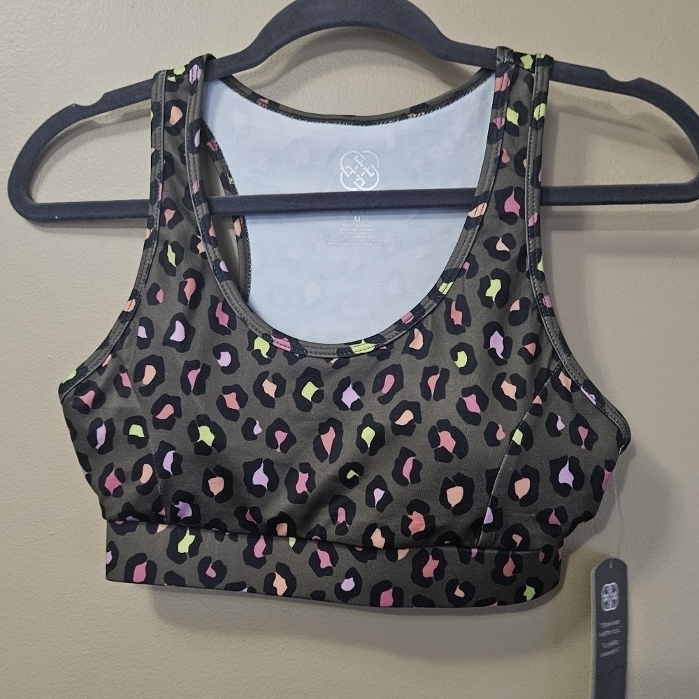 NWT Daisy Fuentes Fit Sports Bra Women's Size M